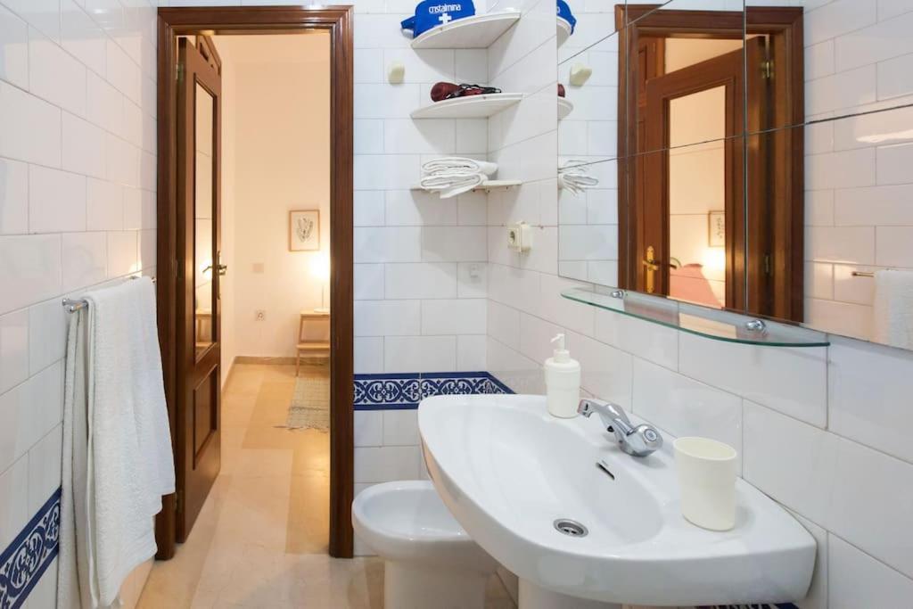 Triana, Cozy Y Con Ubicacion Ideal Apartament Sewilla